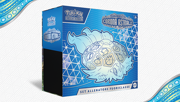 Set Allenatore Fuoriclasse dell’espansione Scarlatto e Violetto - Corona Astrale del GCC Pokémon