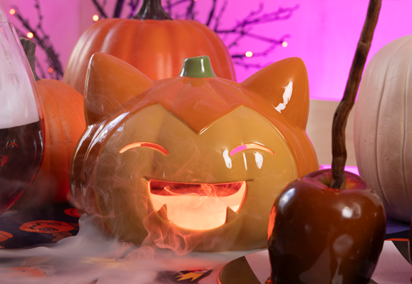 Pokémon Tricks & Treats 2023: Pikachu Wearing Pumpkin Costume